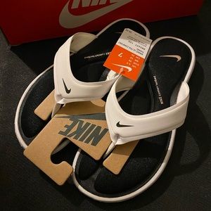 Nike Women’s Sandals